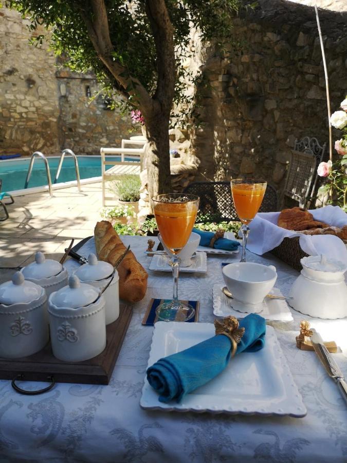 Bed and Breakfast Au Clos Des Anges Saint-Jean-de-Maruéjols-et-Avéjan Exteriér fotografie